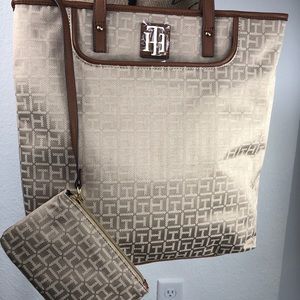NEW Tommy Hilfiger Monogram TH Tote Bag